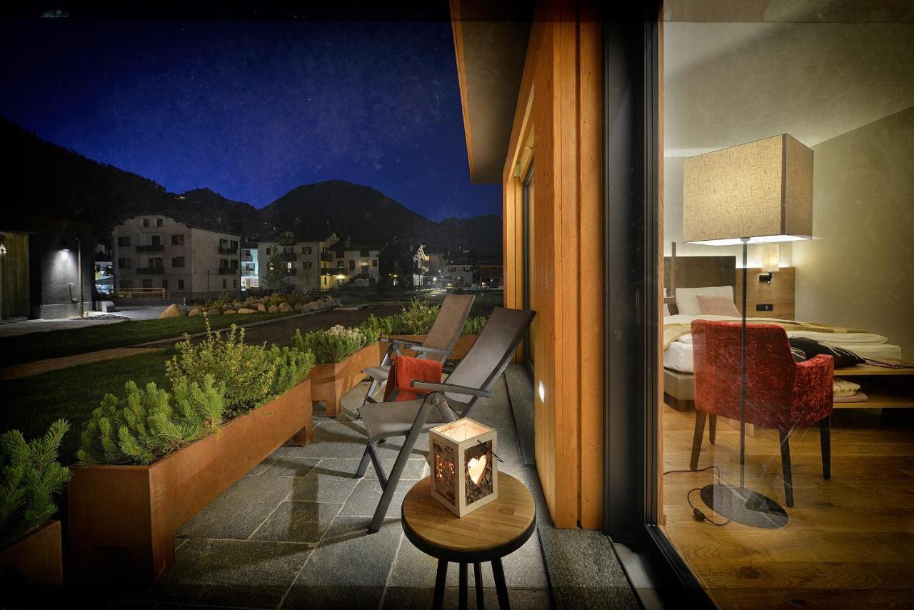 Roberta Loft - Rooms And Apartments Livigno Bagian luar foto
